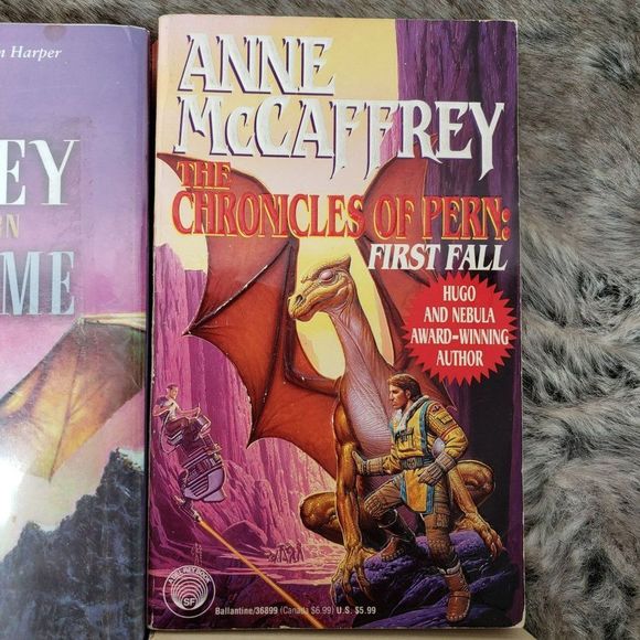 Anne McCaffrey  Dragonriders of Pern Dragons‎ Time First Fall Lot Paperback Book - Picture 9 of 11